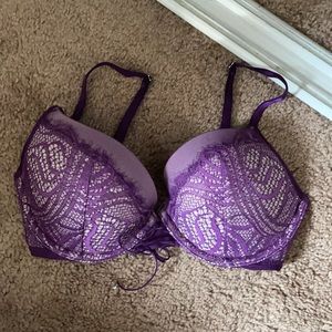 Victoria’s Secret Very Sexy Push Up Bra 32D